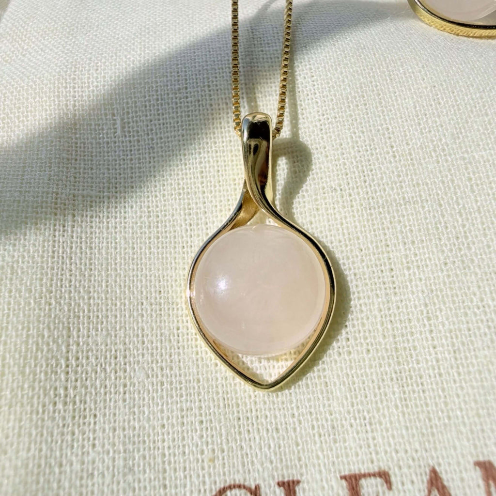 Offset Round Gold Necklace
