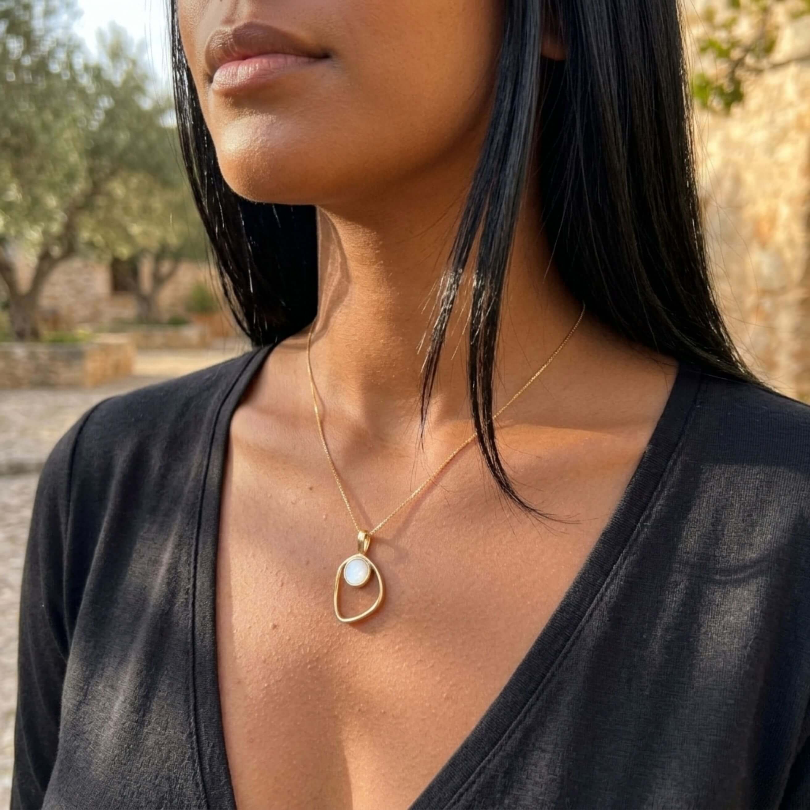 Open Oval Gold Necklace