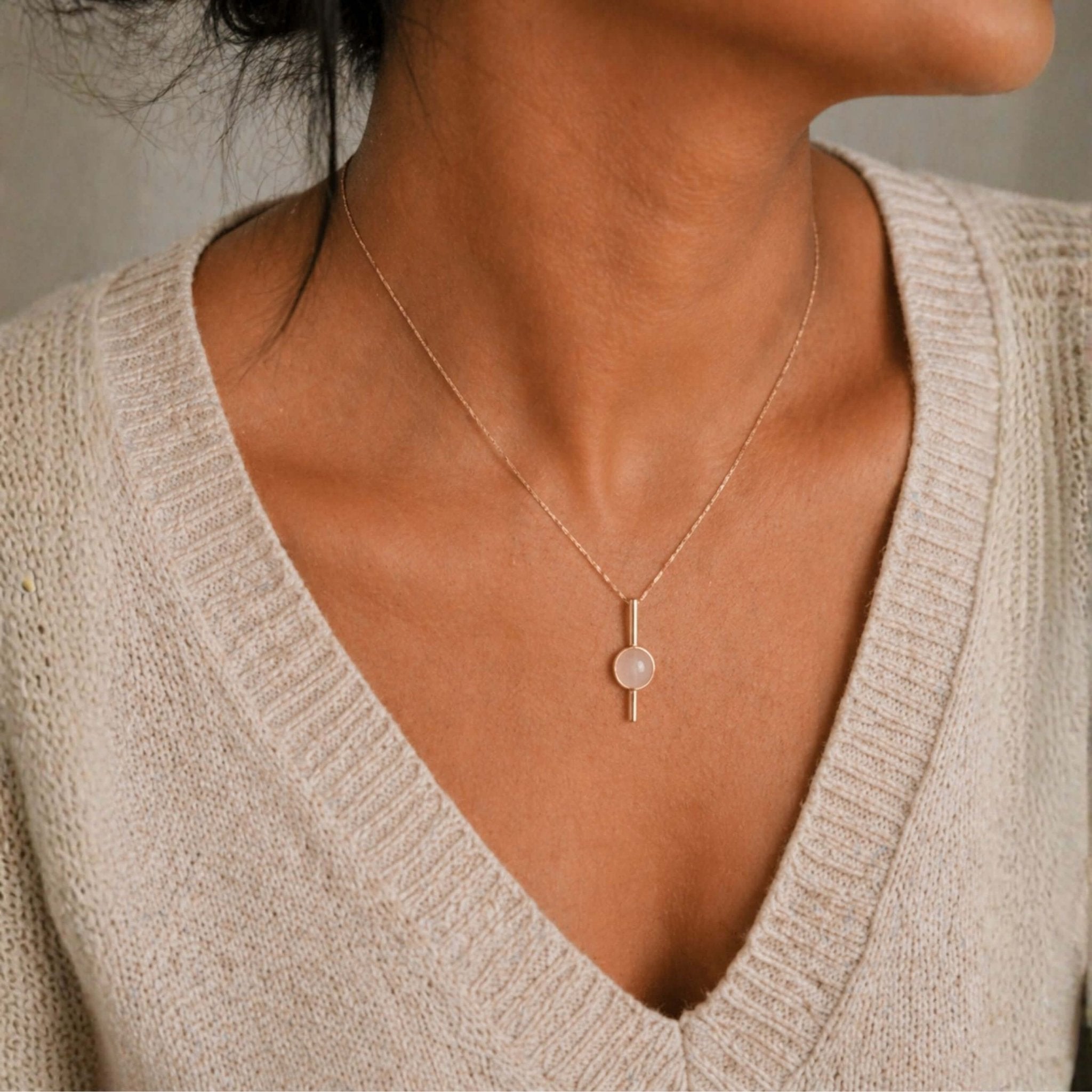 Linear Bar Gold Necklace