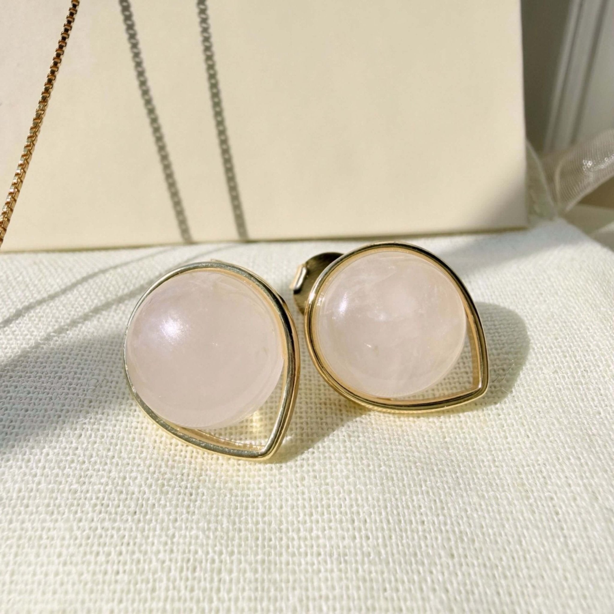 Offset Round Set – Rose Quartz