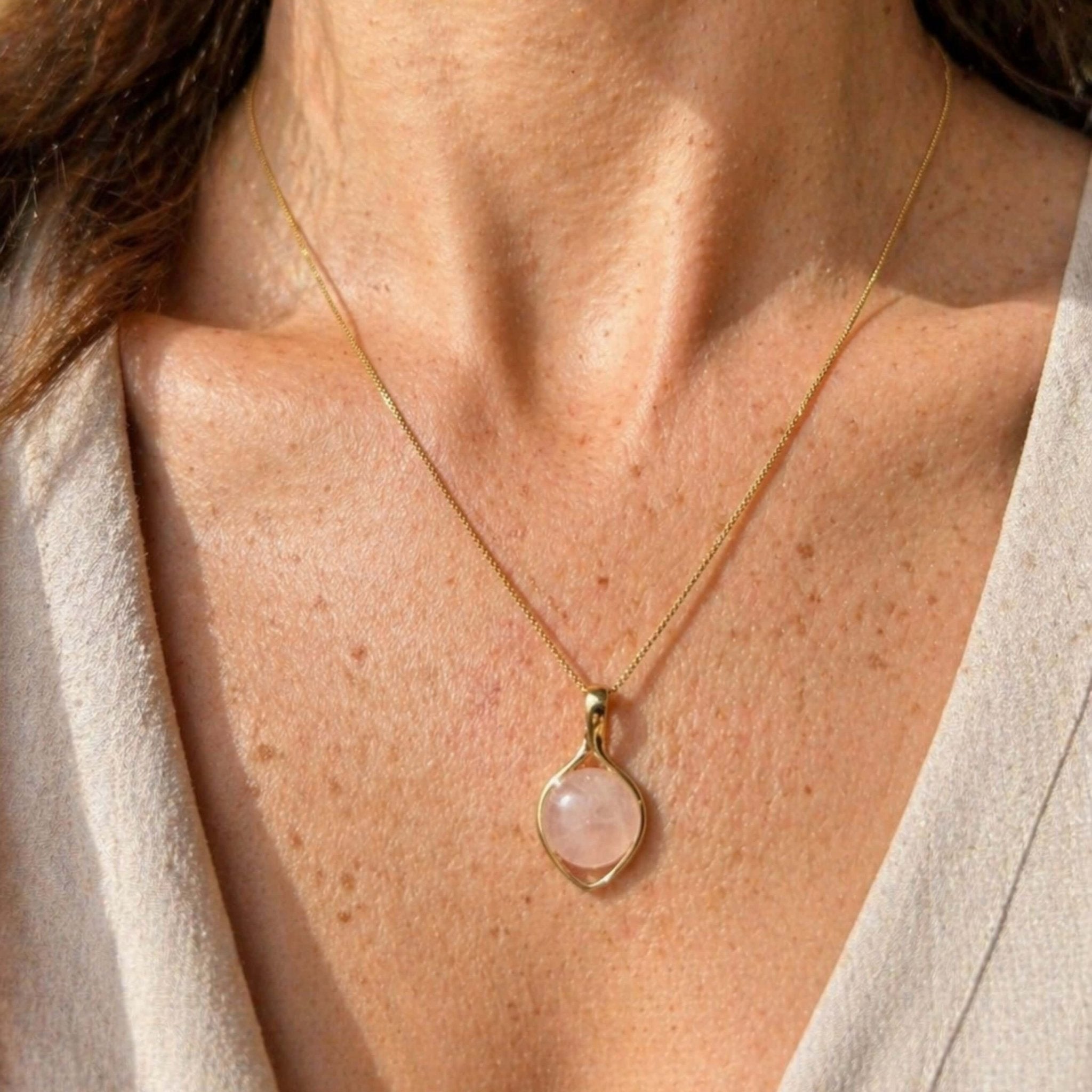 Offset Round Set – Rose Quartz