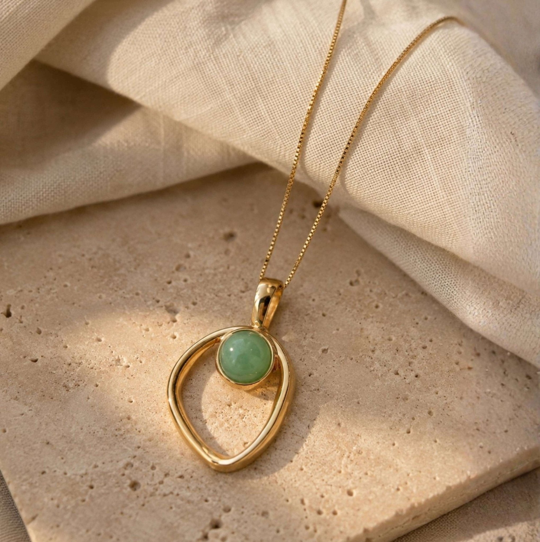 Open Oval Gold Necklace