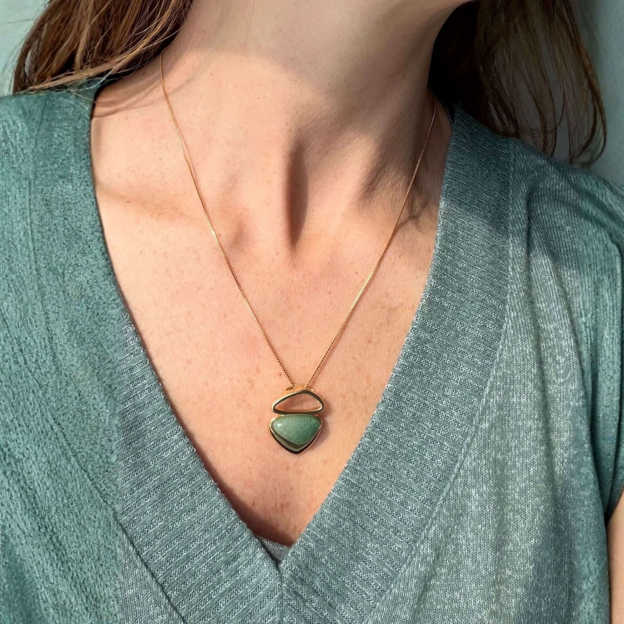The Green Quartz Pendant Necklace